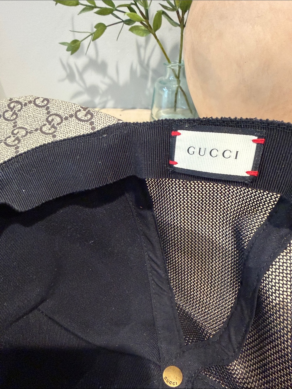 Gucci Brown GG Supreme Cap with Embroidered Yellow Tiger Heads - Picture 4 of 5